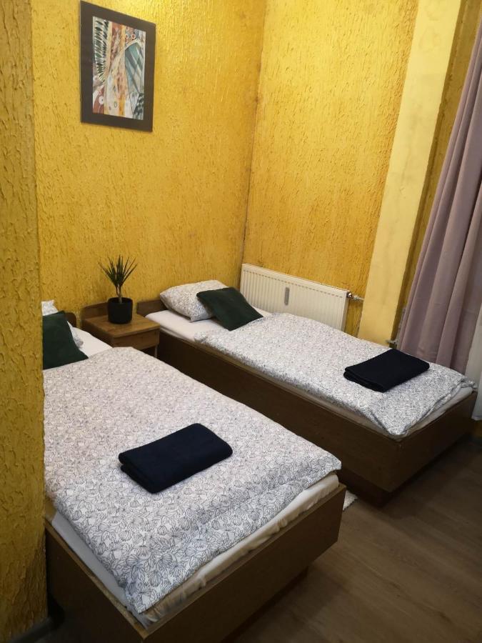 Gosciniec Glucholazy Zdroj Aparthotel ภายนอก รูปภาพ